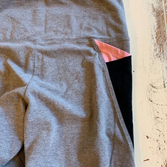 PINK Gray Legging  - Picture 6 of 7